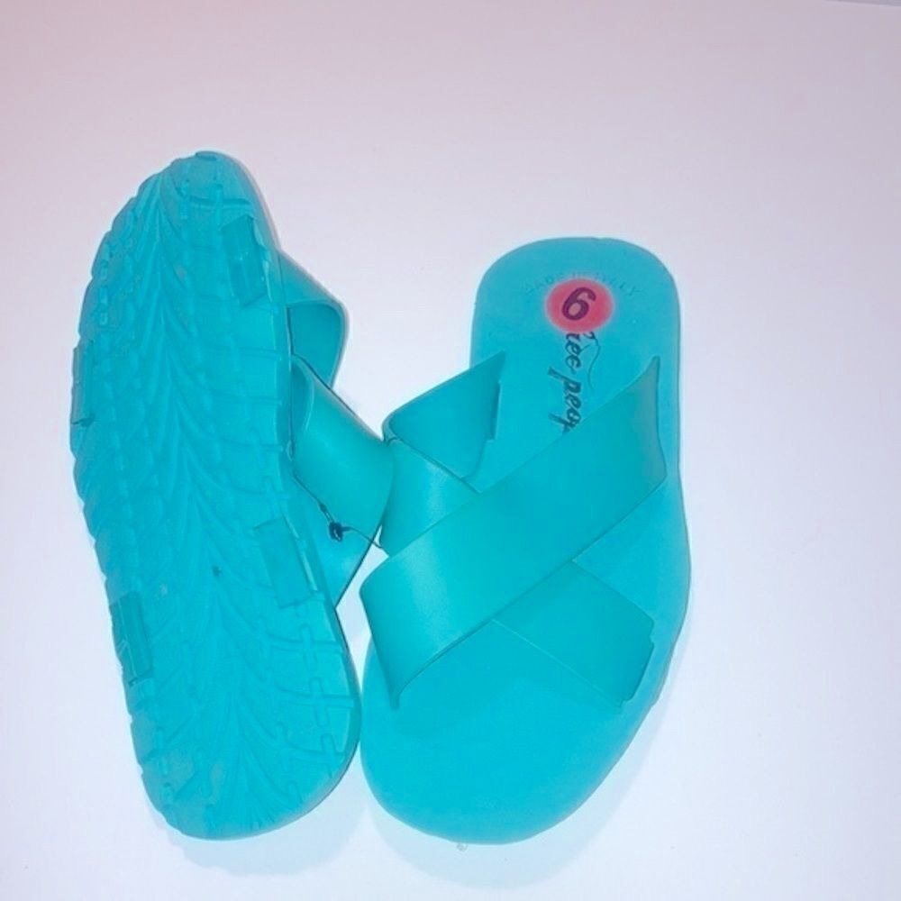 Nwt
free people jelly flip flops - Picture 2 of 2